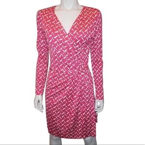DVF Pink White Jersey Wrap Dress casual Workwear